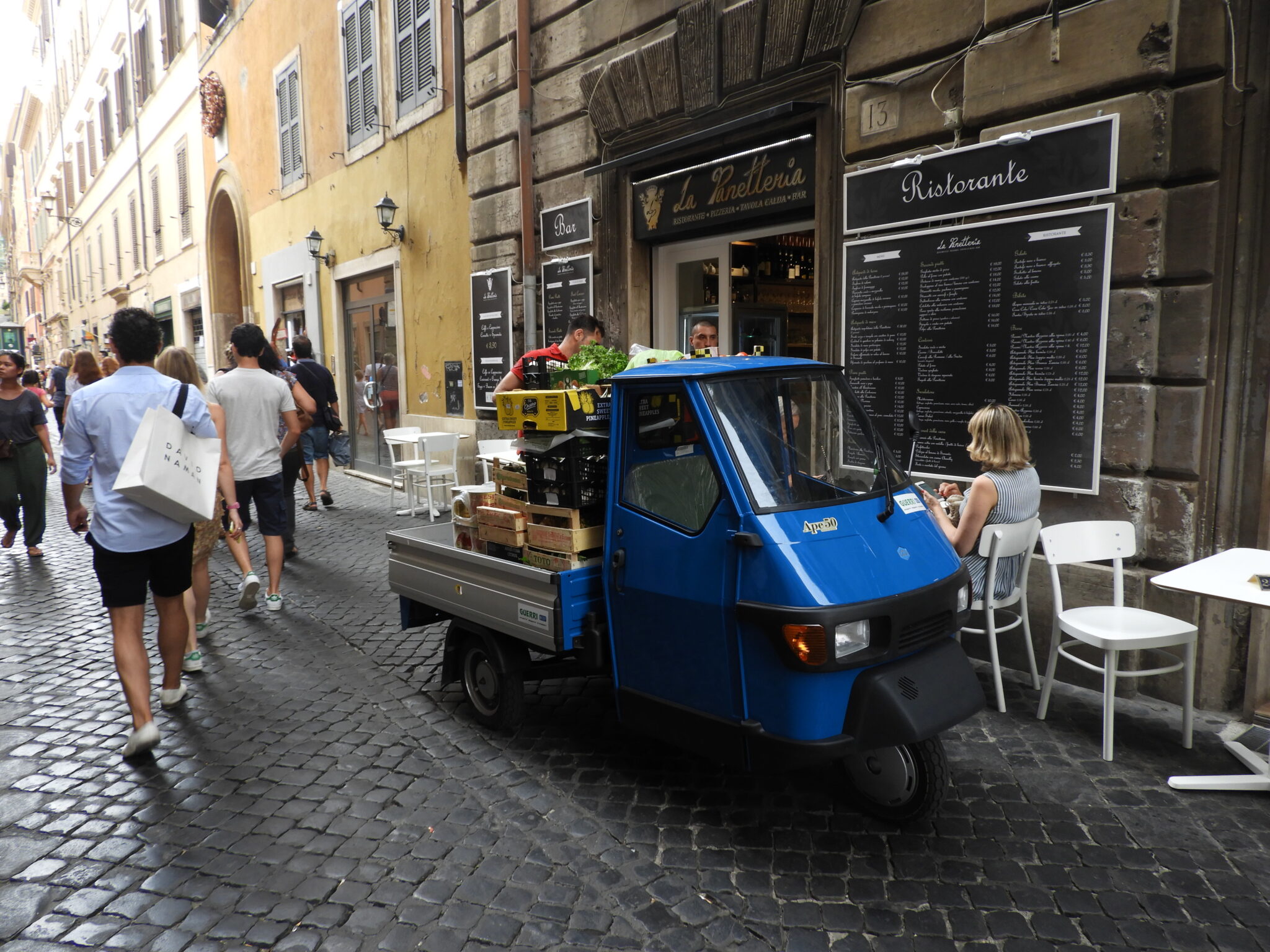 piaggio ape