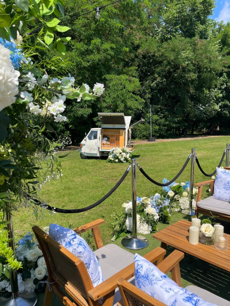 Mobilny Prosecco Van BirrApe w Poznaniu – klasyczne bąbelki i wyjątkowa atmosfera na Twoim evencie